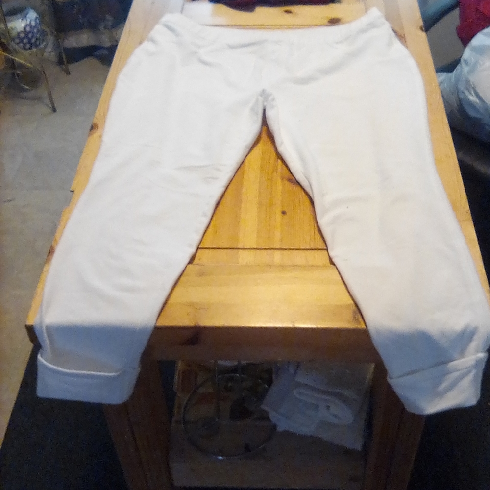 Womens Capri Jeggings